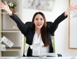 **Cara Efektif Menjelang Financial Freedom: Solusi untuk Kebahagian Finansial**