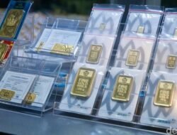 “Mengapa Harga Emas Naik Lagi? Para Ahli Uang Berbicara!”