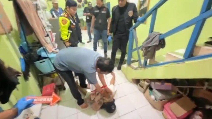Ayah Tiri Alvaro dan Dalih yang Mempertontonkan: Polisi Jadi Saksi?