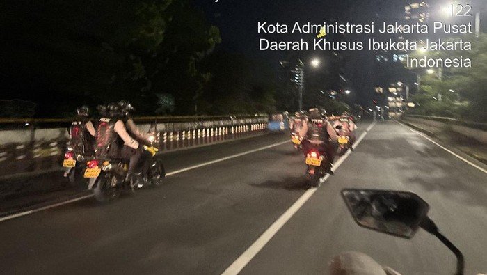 3 Pria di Jaktim Gelagapan Saat Polisi Patroli, Terungkap Baru Pakai Sabu