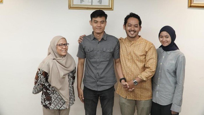 [Pihak KAI Tanggapi Viral Hilangnya Tumbler di KRL]