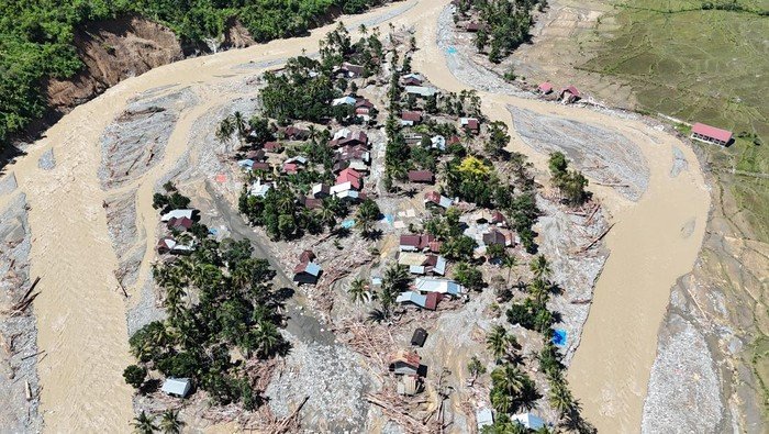 Krisis di Sumatera: Komisi VIII DPR Dorong Deklarasi Bencana Nasional, Korban Terus Bertambah!