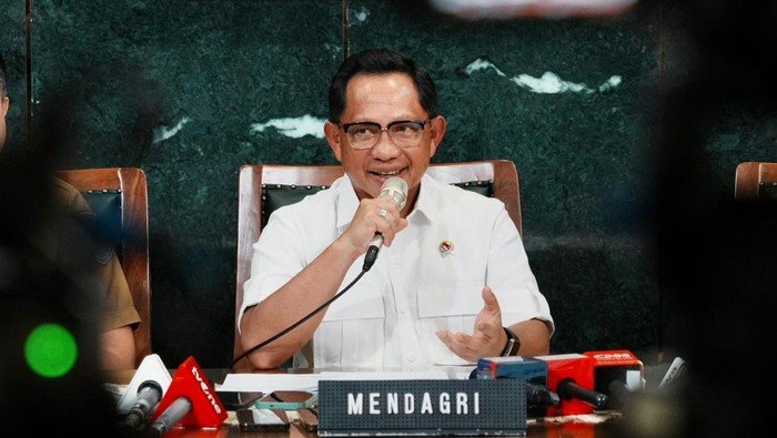 Diberhentikan Sementara, Bupati Aceh Selatan: Mendagri Terang, Ada Landasan Hukum yang Mempengaruhi!