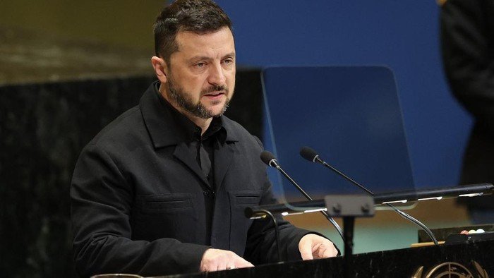 Perang 2026: Zelensky Accuses Russia, Putin Responds