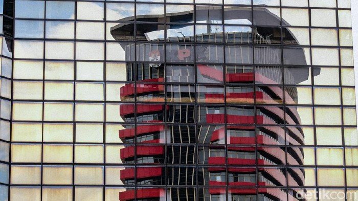 Ayah Bupati Bekasi Ade Kuswara Ternyata Juga Terjaring OTT KPK: Mungkinkah Ini Awal dari Skandal Besar?