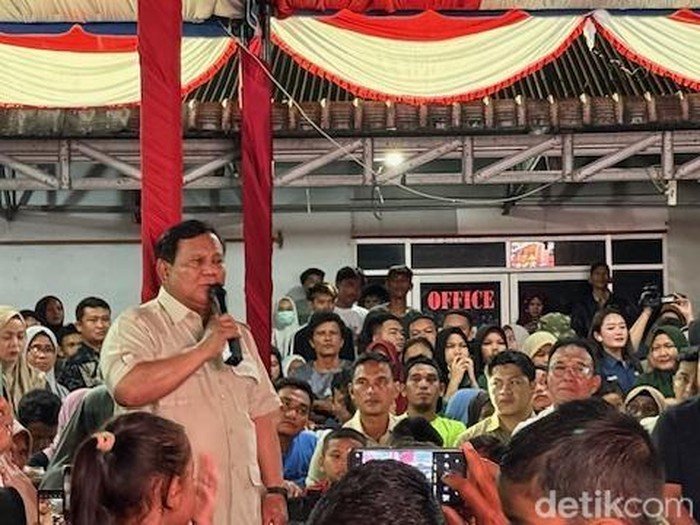 Janji Prabowo di Depan Pengungsi Tapsel: Presidenmu Tak Akan Meninggalkamu, Namun Realitas di Lapangan?