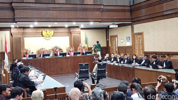 Jaksa Minta Nadiem Tak Giring Opini: Seolah-olah Penegak Hukum Zalim - Update 1