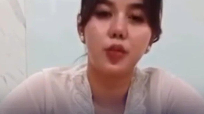 Dari Rp 30 Juta Hingga Unggahan Palsu, Kisah Pramugari Gadungan yang Mengejutkan!