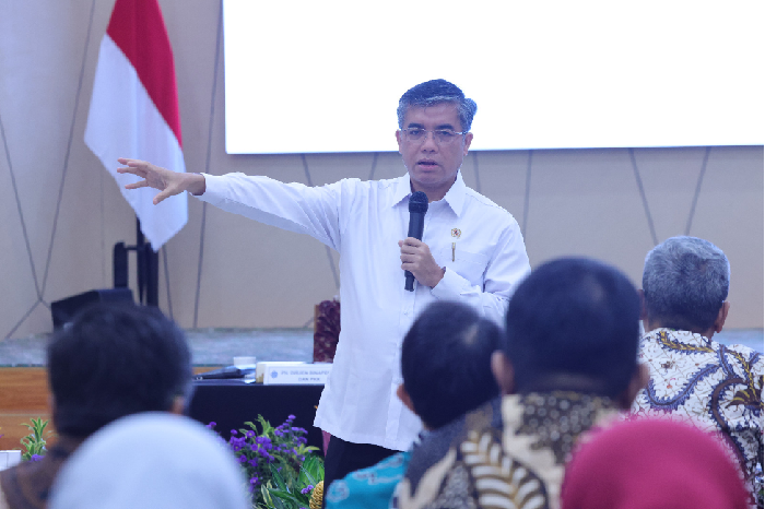 Menaker Dorong Lulusan BLK Harus Kerja atau Wirausaha - Update 1