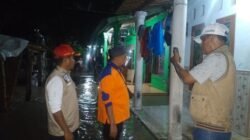 Banjir Menerjang Sumberasih Probolinggo, 1 Meter Air Menenggelamkan Rumah.