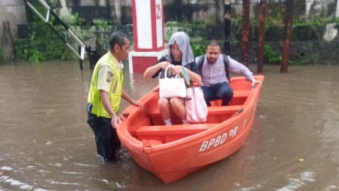 28 RT dan 46 Ruas Jalan Jakarta Tergenang Banjir, Bencana yang Tidak Pernah Berakhir