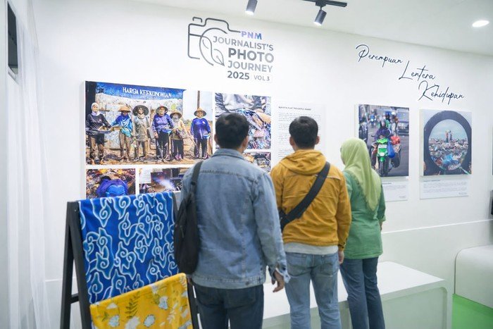 PNM Angkat Perjuangan Perempuan Lewat Pameran Foto di MRT Bundaran HI - Update 2