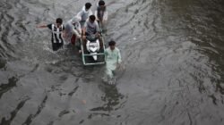 Biang Kerok Hujan Deras: Banjir Melanda Jabodetabek pada Senin Pagi