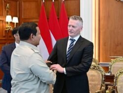 Dari Istana ke Langit, Prabowo Terima Dirut Garuda dan Embraer, Apa yang Dipertaruhkan?