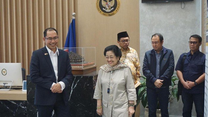 Basarah PDIP Ungkap: Megawati Punggung NU-Muhammadiyah Raih Zayed Award