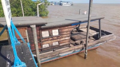 Polisi Sergap Pompong Penyelundup 2 Ton Kayu Ilegal di Sungai Apit Siak: Satu Tindakan yang Guncangkan Industri Ilegal!