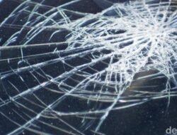 Petaka Truk Box di Tol Arah Bandara Soetta, Macet Hebat, Ribuan Orang Terdampak!