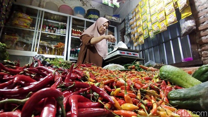 Menyusuri Rute Biang Kerok Harga Cabai Rp 120.000/Kg di Tengah Krisis Pasokan