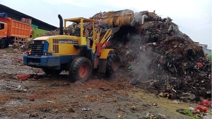 Sampah Menumpuk di Pasar Kramat Jati, Solusi Pasar Jaya Terungkap!